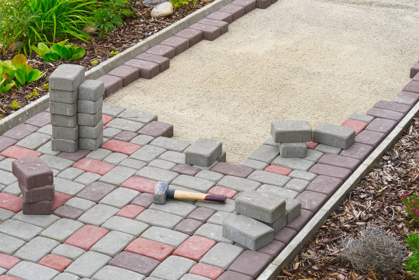 Best Driveway Resurfacing Pavers  in Cave Junction, OR