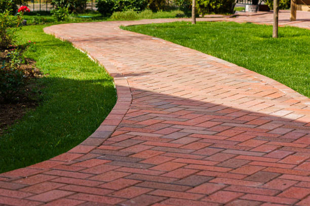 Best Driveway Paving Contractor  in Cave Junction, OR